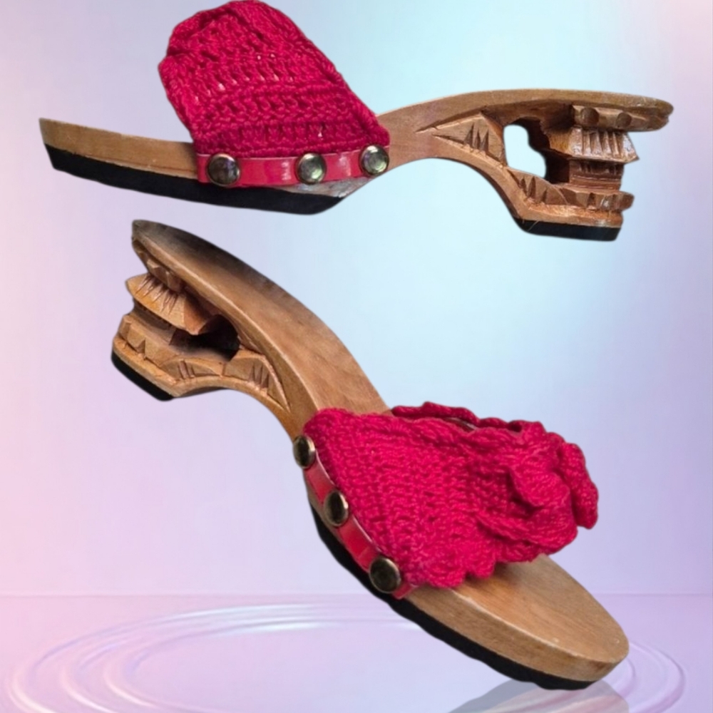 Vintage 60s Red Tiki Carved Heel Sandals 5